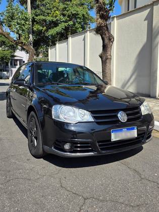 VOLKSWAGEN GOLF 2.0 MI COMFORTLINE 8V GASOLINA 4P MANUAL VOLKSWAGEN GOLF 2.0 MI COMFORTLINE 8V GASOLINA 4P MANUAL